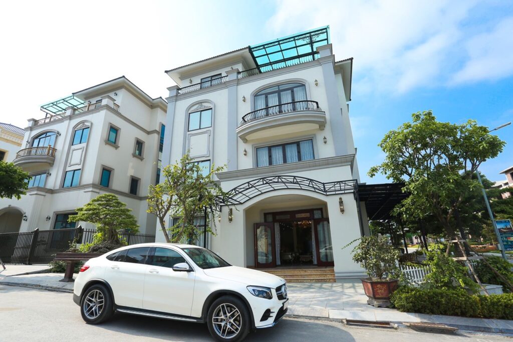 villa 8 phòng ngủ khu Beverly Hills bay Hạ Long